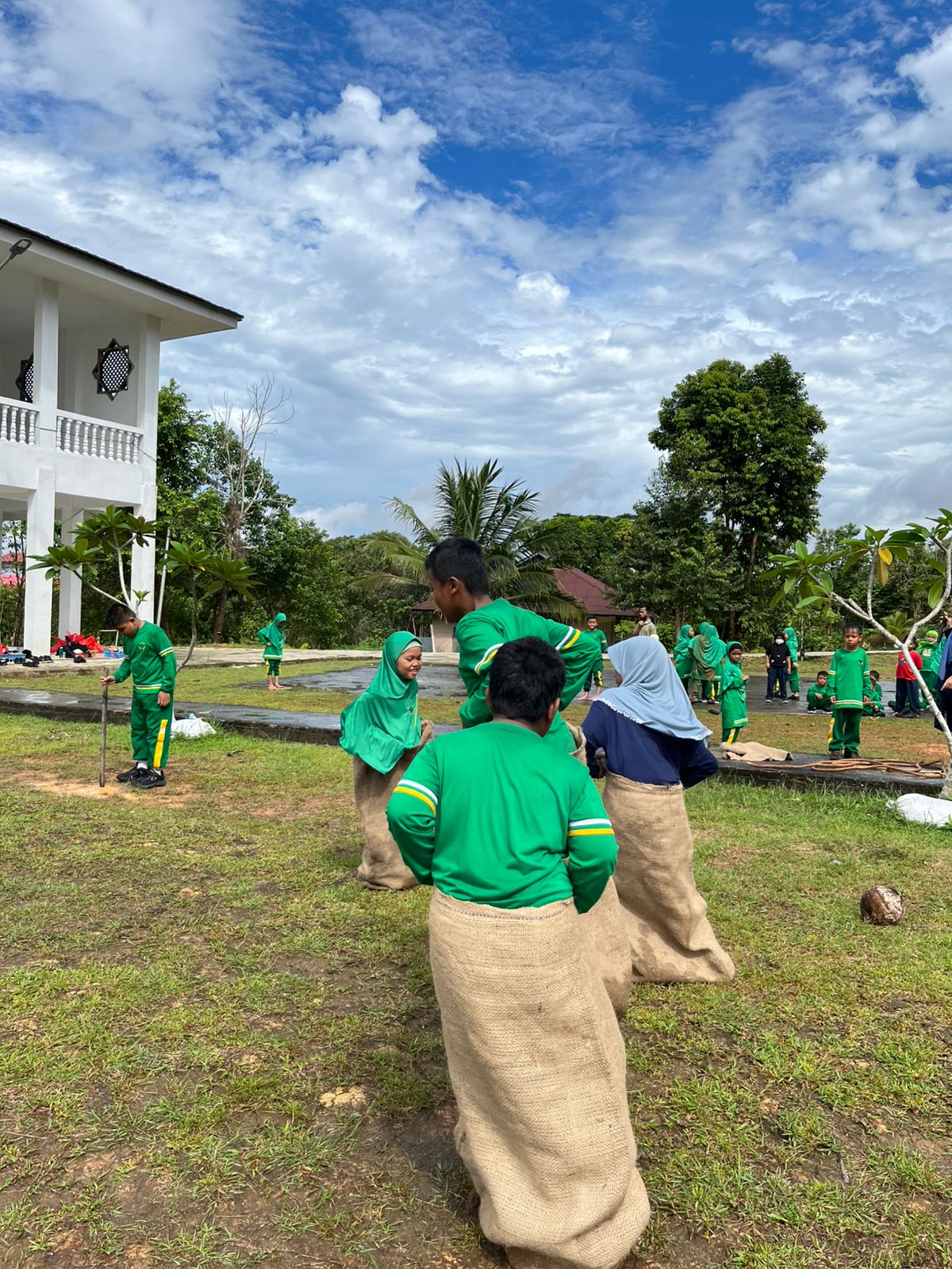 92de9abb-1424-4dbe-95e1-7a10088840b4