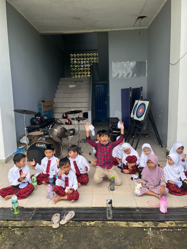 db168a7c-6de3-4d70-aca7-b6aaa0e6209f