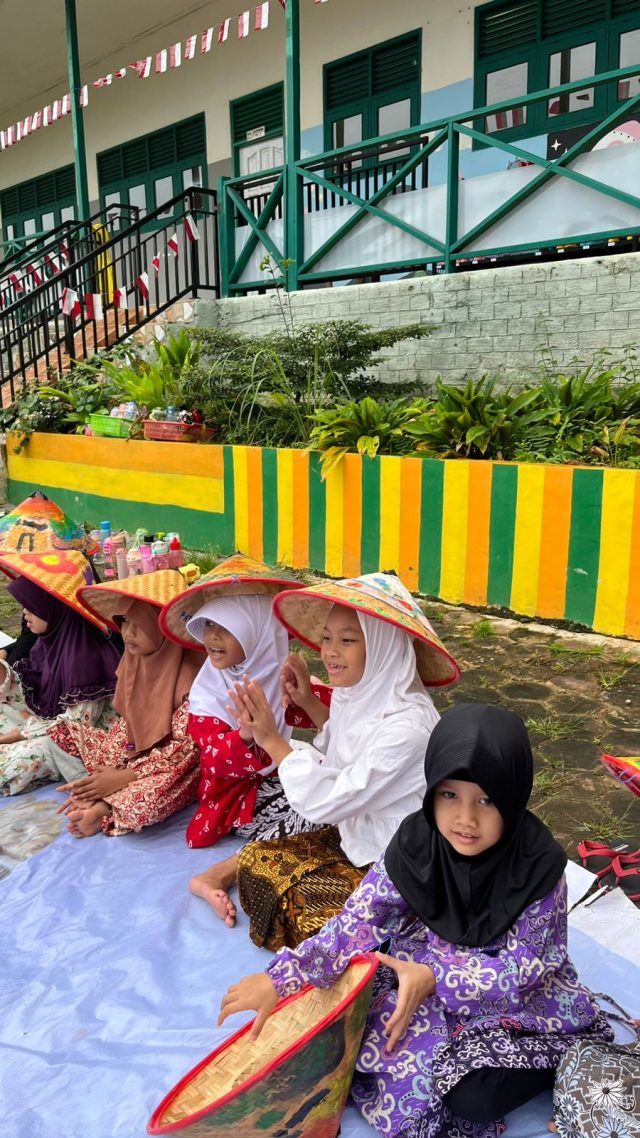 dbdc8859-66d4-4821-b4a0-bc75868b9308