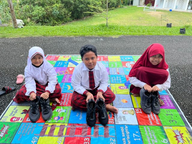 e081f078-057e-48d3-9e57-e48499ef3102